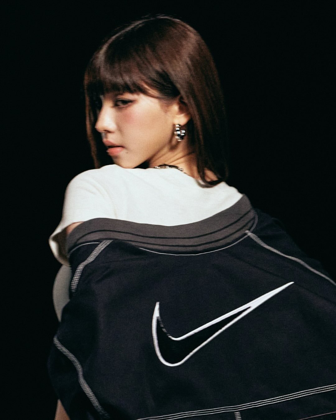 aepsa Karina 正式成為 Nike 代言人「絕美形象照」曝光！分享最愛球鞋是這雙！