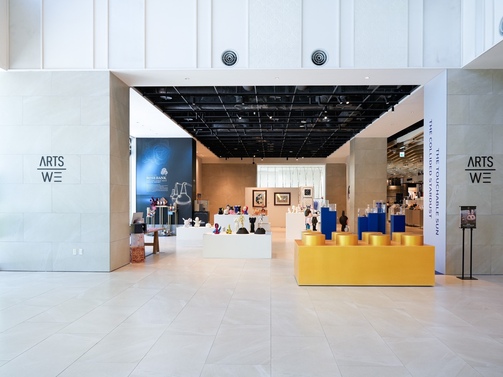 不只是999.9純金積木kim-a:，還有收藏級潮流IP共演，We Art Space進駐NOKE，首創跨界藝術選品空間正式開幕