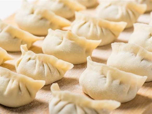 冷凍水餃怎麼煮不破皮？正確煮法、時間、加水訣竅一次看懂！