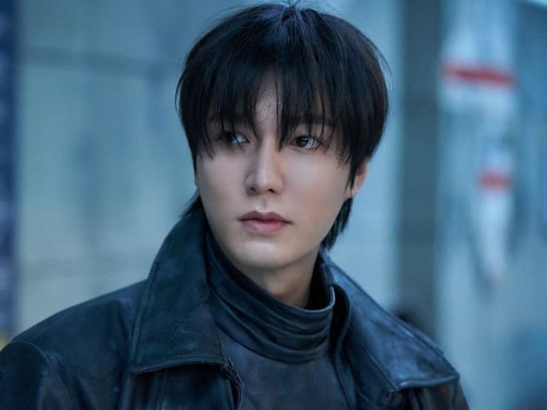 《全知讀者視角》上映倒數!李敏鎬親曝 10 年不拍電影原因!