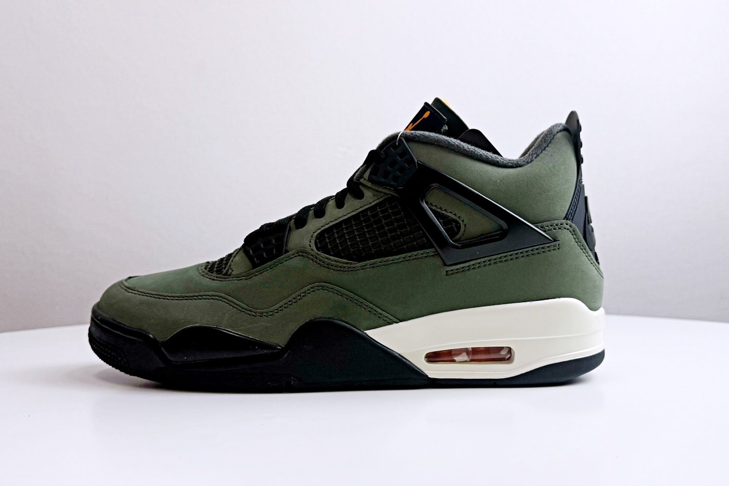 UNDEFEATED x Air Jordan 4 台灣發售情報整理!聯名完整系列開箱一次看!