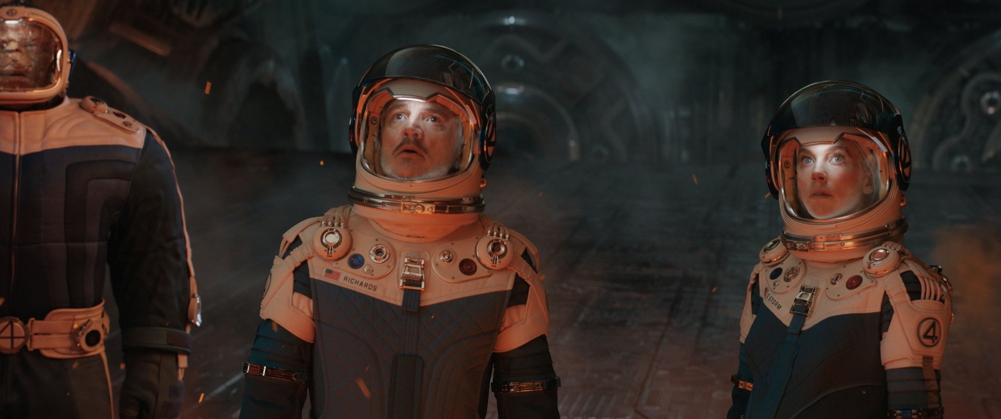 《驚奇4超人:第一步》媒體特映 盛讚 漫威最佳電影之一,幕後團隊揭秘辛,專為IMAX打造前所未見的龐大復古未來世界