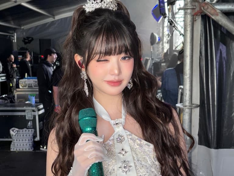 IVE 張員瑛身高 173 表演服辣秀逆天長腿！卻因超短熱褲險走光引爭議！