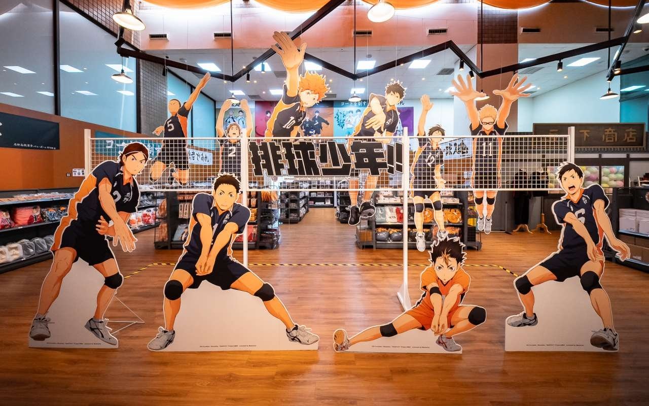 《排球少年!!》快閃店正式登場！烏野立體球場＆近 30 款周邊⋯粉絲不要錯過！