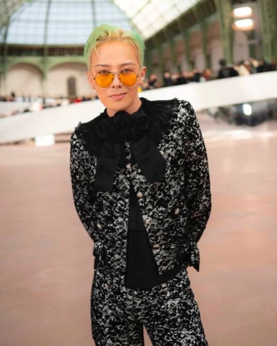 GD 權志龍超狂身價曝光!拿下韓國第一張黑卡、被動收入超過 14 億⋯不愧是韓流天王!