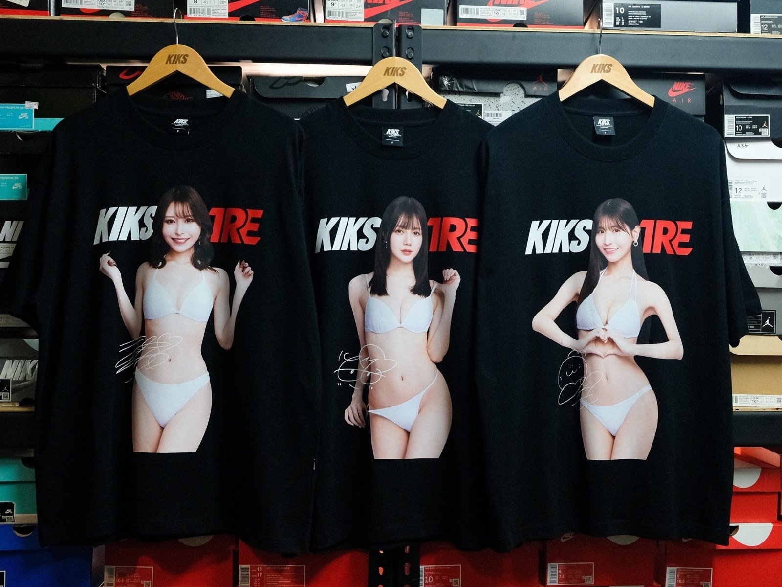 潮流品牌 KIKS 攜手成人盛會 TRE ！涼森玲夢、伊藤舞雪、櫻空桃化身經典 KIKS GIRLS Tee！