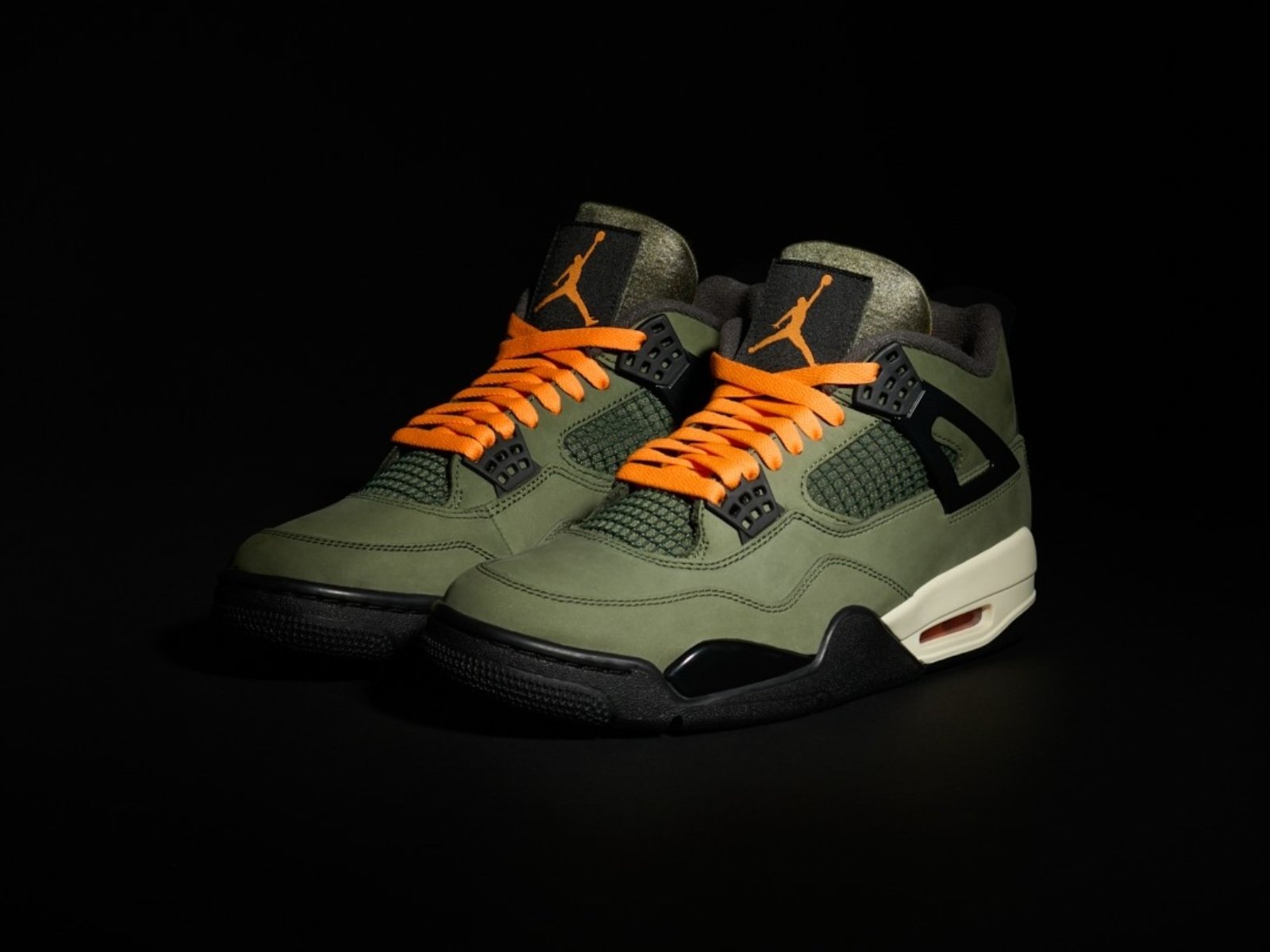UNDEFEATED與Jordan Brand重磅再啟傳奇聯名，經典神鞋Air Jordan 4隆重回歸