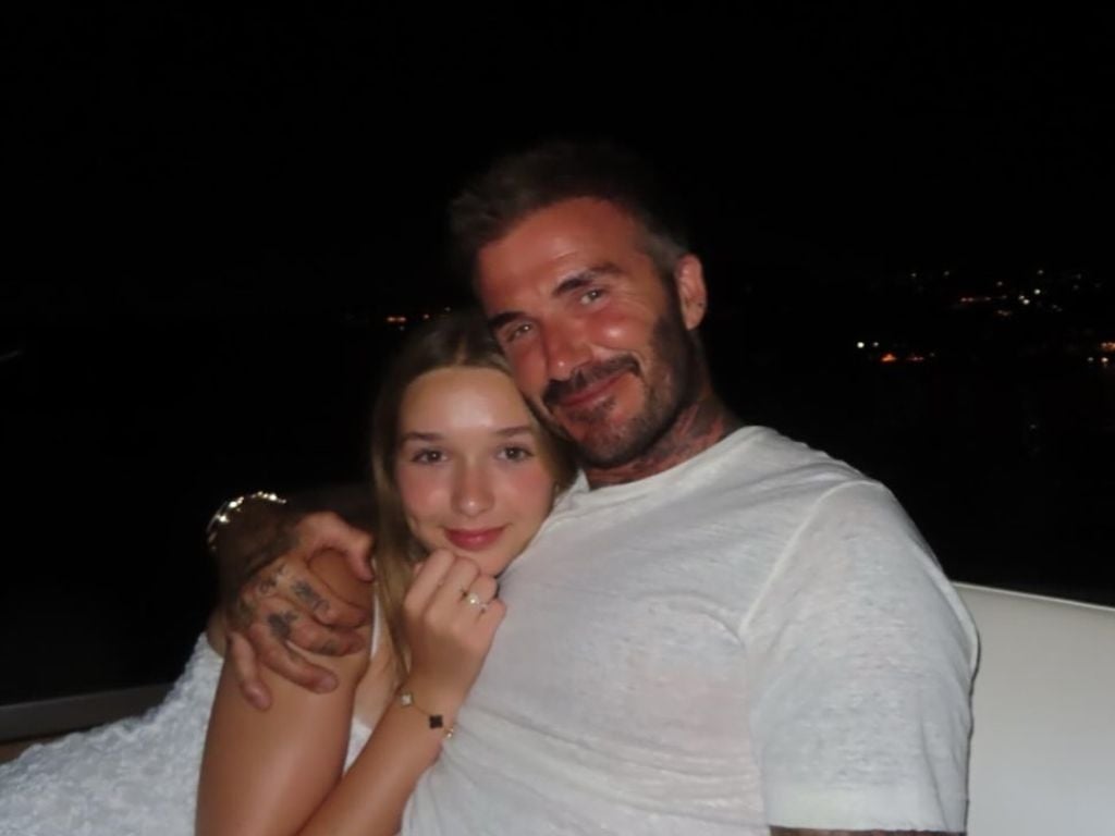 貝克漢 David Beckham 曬理髮失誤照！手滑慘變禿頭！