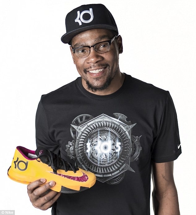Nike KD 6 傳奇戰靴回歸！「PBJ」、「All Star」兩款經典配色，發售時間完整公開！