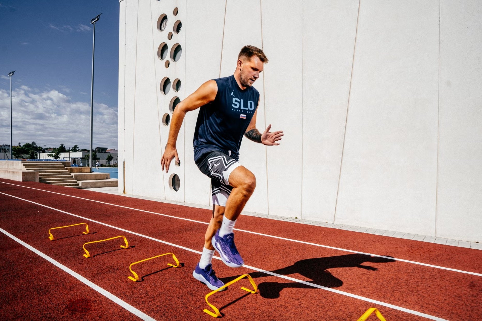 NBA/Luka Doncic 拍雜誌精實肌肉炸裂!本人親曝「瘦身菜單」完整曝光!