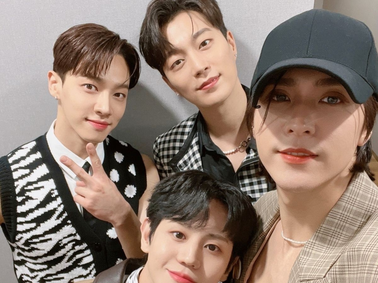 Highlight 2025 演唱會即將開唱！經典歌曲、拿回 BEAST 商標、成員變動⋯5 件事一次看！