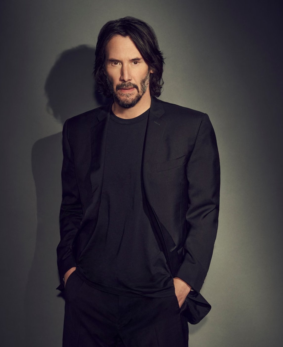 基努李維 Keanu Reeves 失竊勞力士在智利尋回!FBI 協助歸還,影迷驚:「現實版殺神上演?」