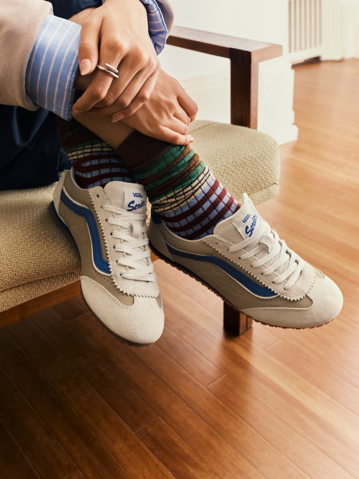 VANS x 全家便利商店聯名登場！限定滑爆可樂霜淇淋、Super Lowpro 全新配色同步上市！