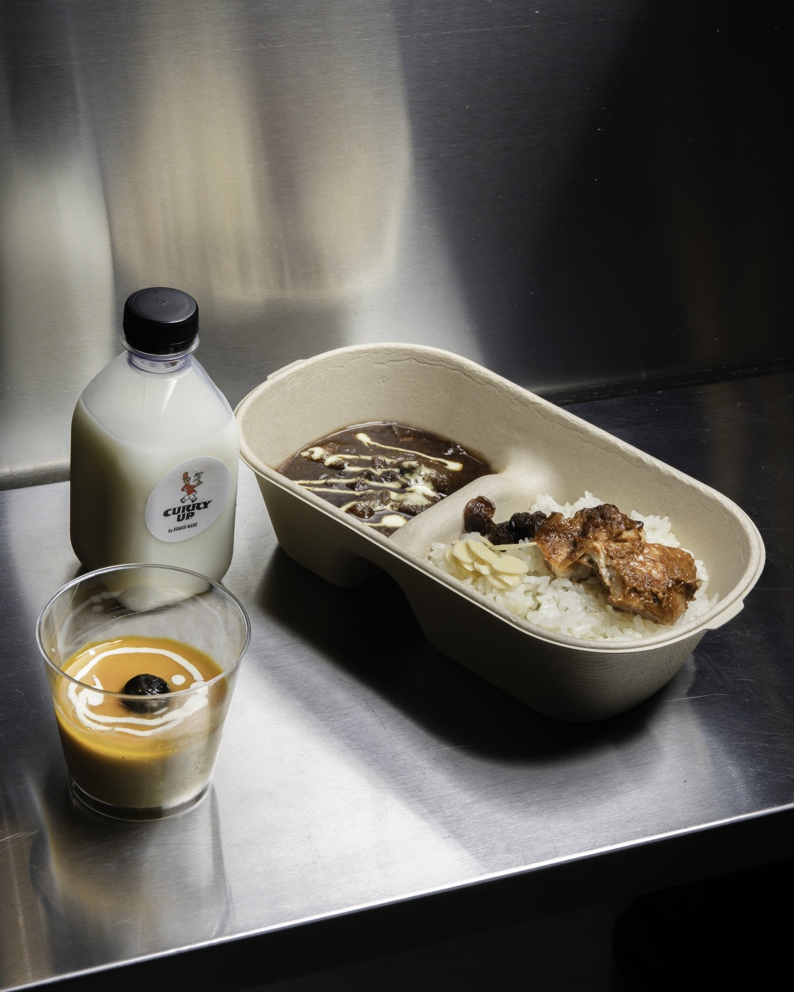 日本潮流教父 Nigo 親自操刀咖哩品牌「CURRY UP by HUMAN MADE」登陸台灣!快閃地點、菜單⋯一次看!