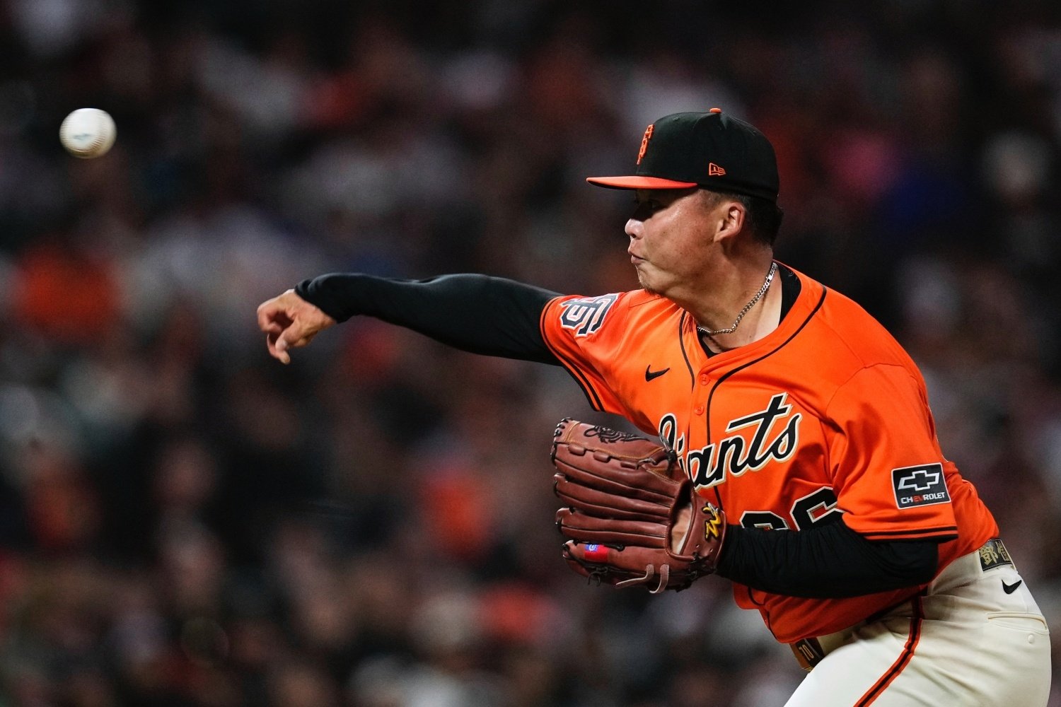 MLB/鄧愷威拿下大聯盟首勝!5 局無失分好投、睽違 2163 天台灣人奪勝!