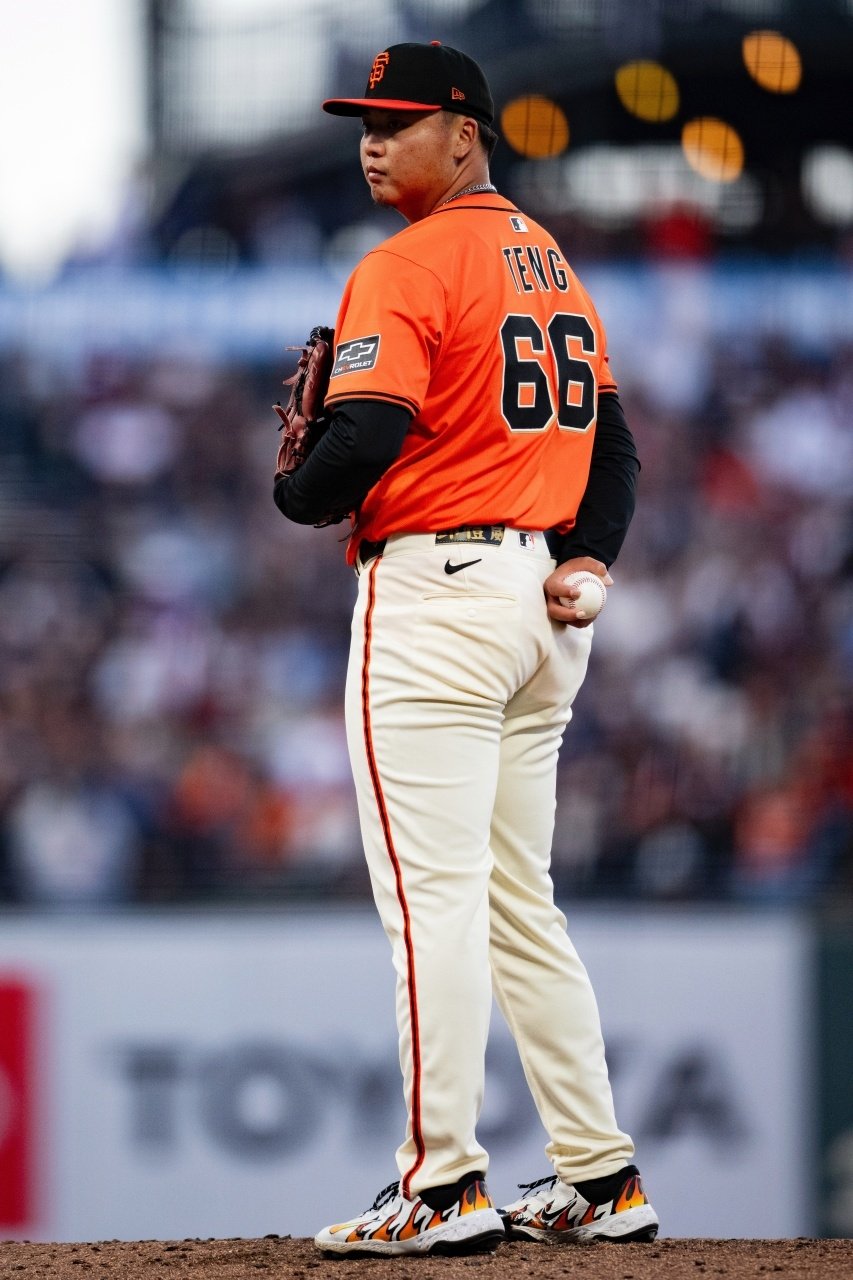 MLB/鄧愷威拿下大聯盟首勝!5 局無失分好投、睽違 2163 天台灣人奪勝!