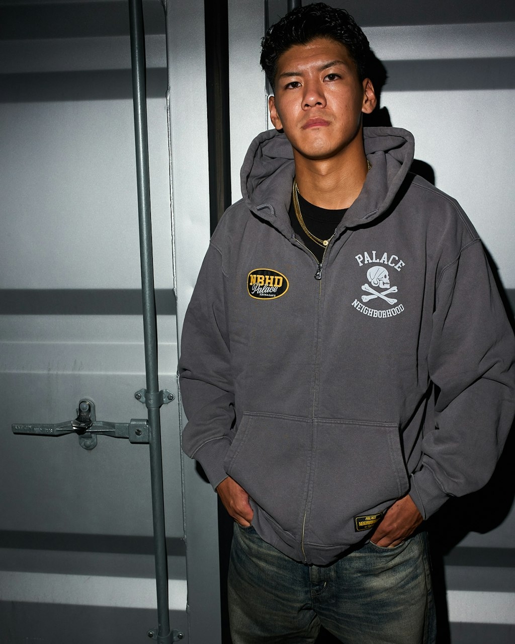 NEIGHBORHOOD × PALACE 首度重磅聯名！暴走族遇上滑板街頭元素⋯發售情報搶先公開！