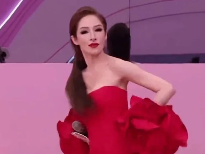 蕭亞軒近況曝光！上節目驚見暴瘦身材，粉絲紛紛擔憂健康！