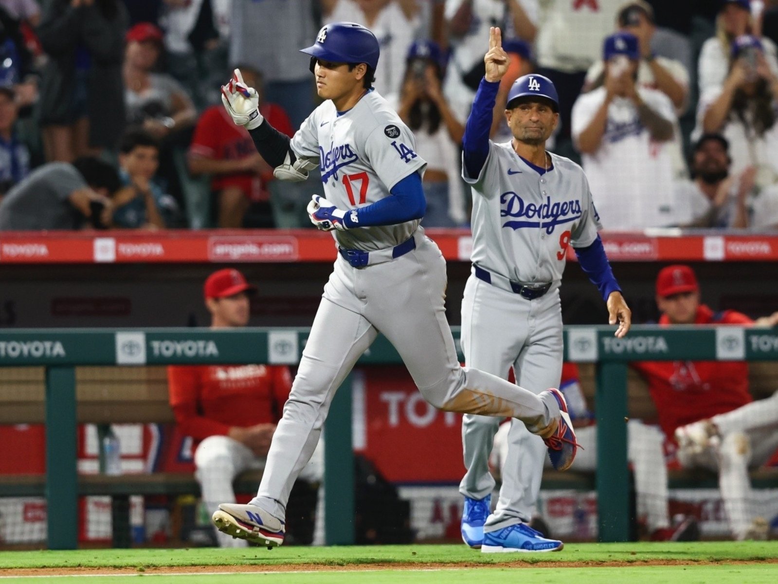 MLB／大谷翔平第 42 轟炸裂再登頂國聯全壘打王！締造前東家天使主場百轟紀錄！