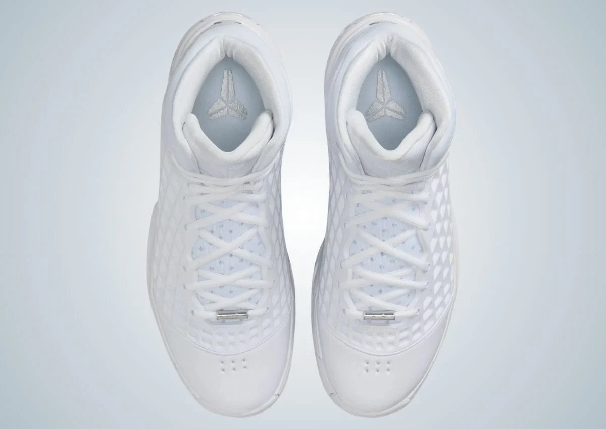 Nike Kobe 3 Protro「Halo」全白配色登場！完整細節＆發售時間一覽！