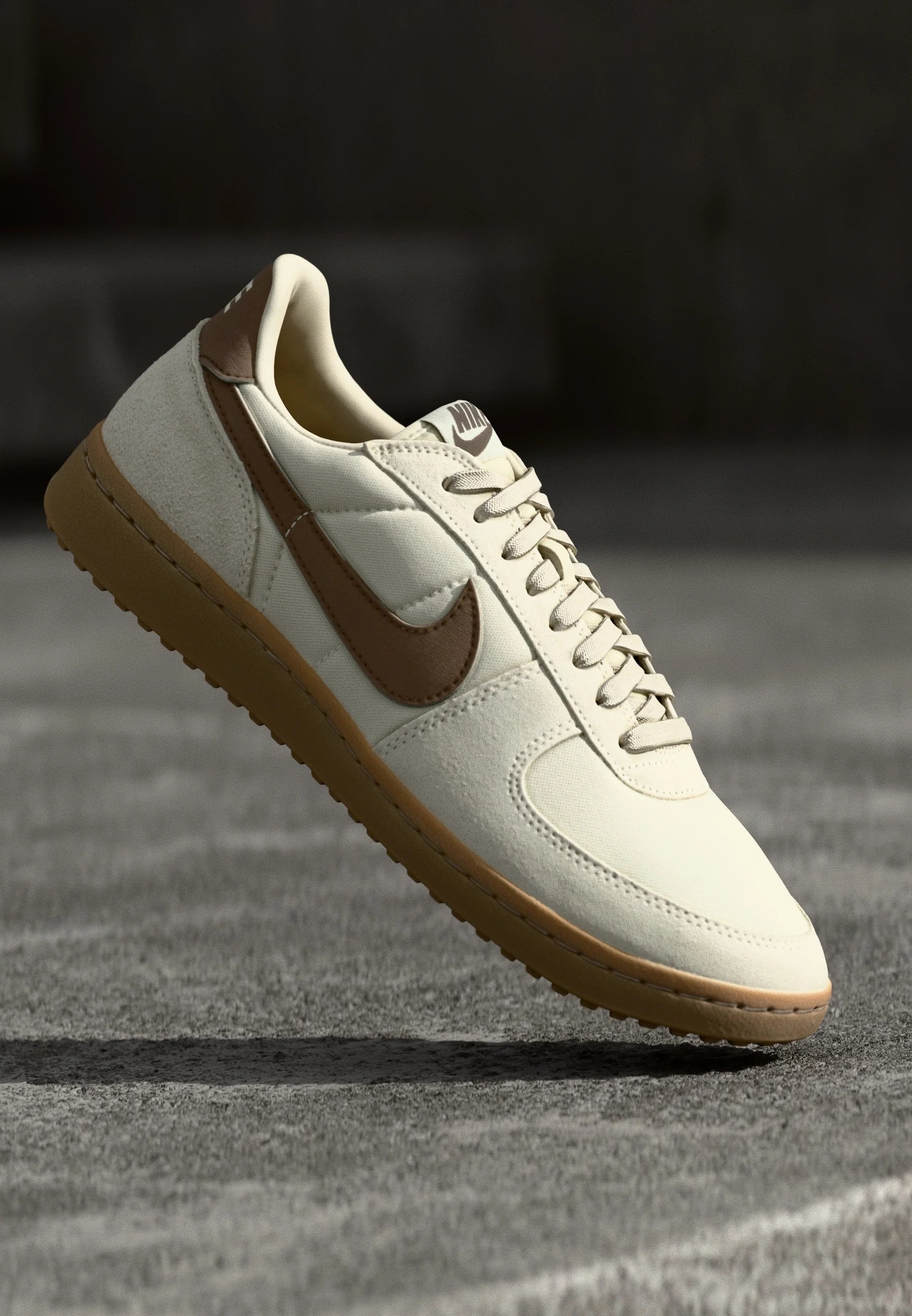 2025 薄底鞋平價 10 雙推薦！PUMA、adidas、Nike⋯時下最夯球鞋趨勢快跟上！