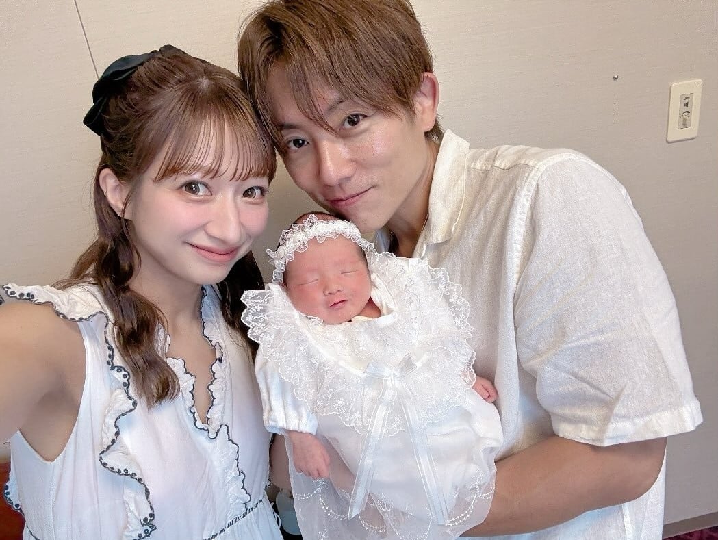 辻希美、杉浦太陽結婚後喜迎第五胎！IG 曬女兒合照：「相差 18 歲的姊妹！」