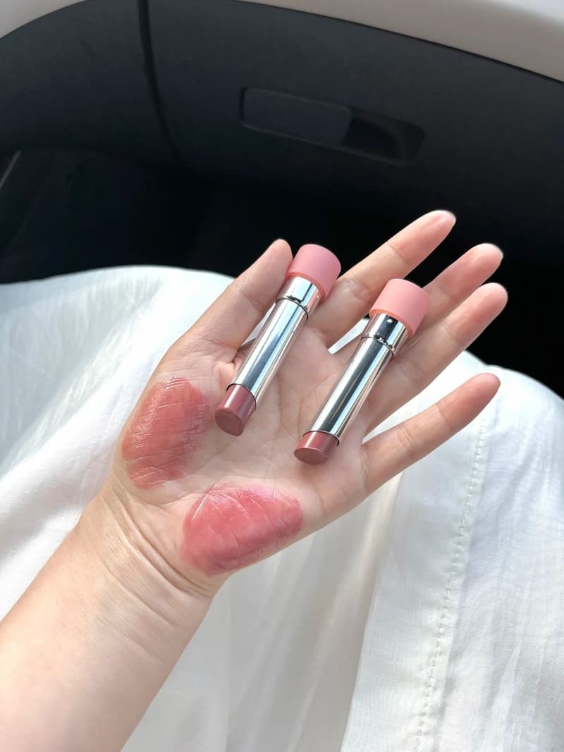 Olive Young 必買商品推薦：3CE－潤唇膏