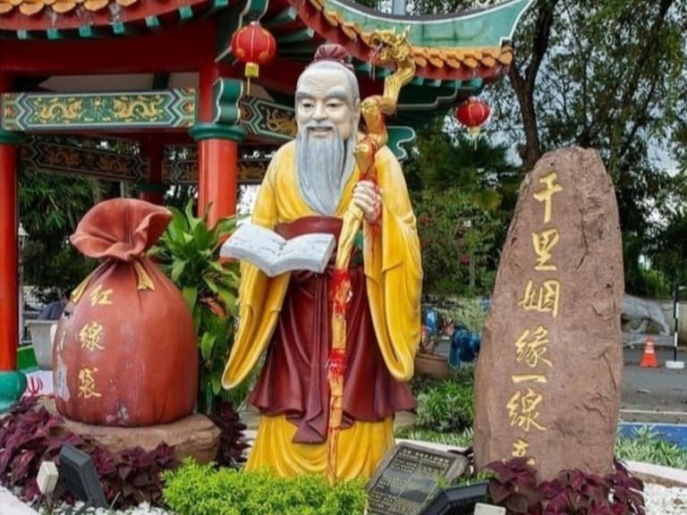 2025 全台最靈驗月老廟推薦總整理｜參拜步驟、供品、禁忌一次看！