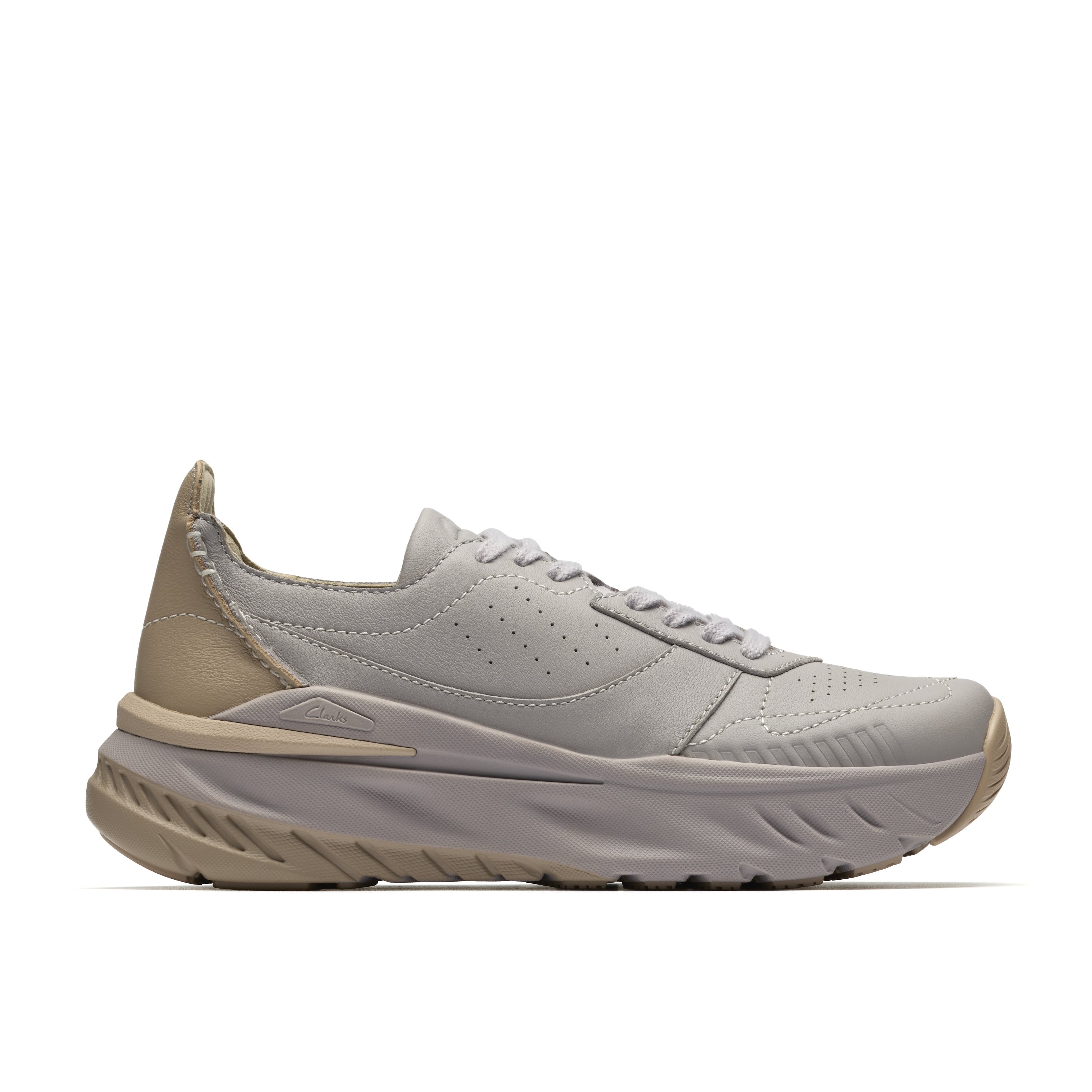 Clarks 200 週年 x 慕舍酒店跨界合作限定登場！連晨翔演繹三瓣鞋致敬兩百年匠心傳承！