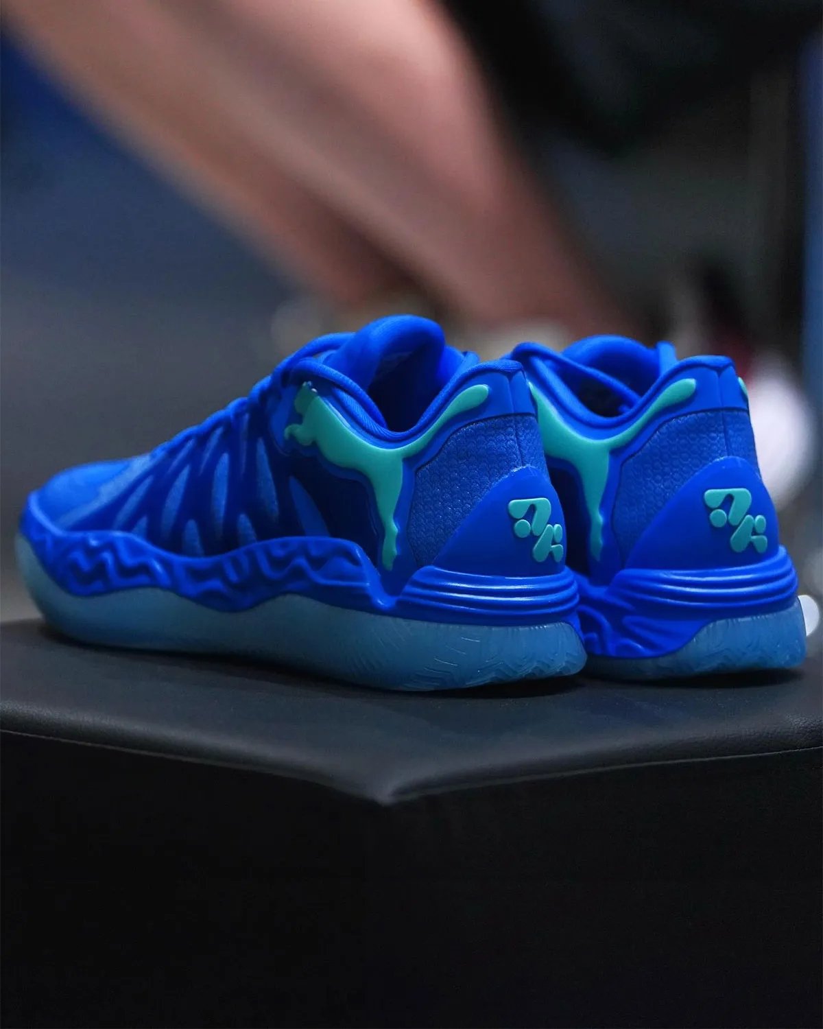 Tyrese Haliburton 親自曝光 PUMA Hali 1 全新藍色鞋款！完整細節搶先一覽！