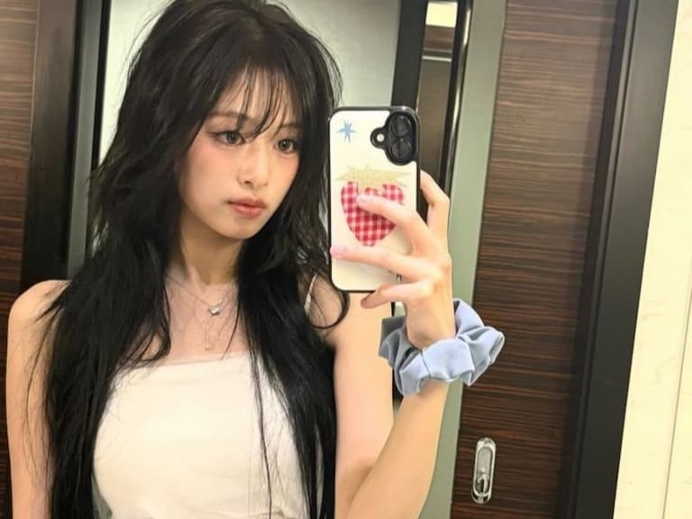 BABYMONSTER Ahyeon 舞台口誤成迷因，念錯團名：「BABYMOMO！」