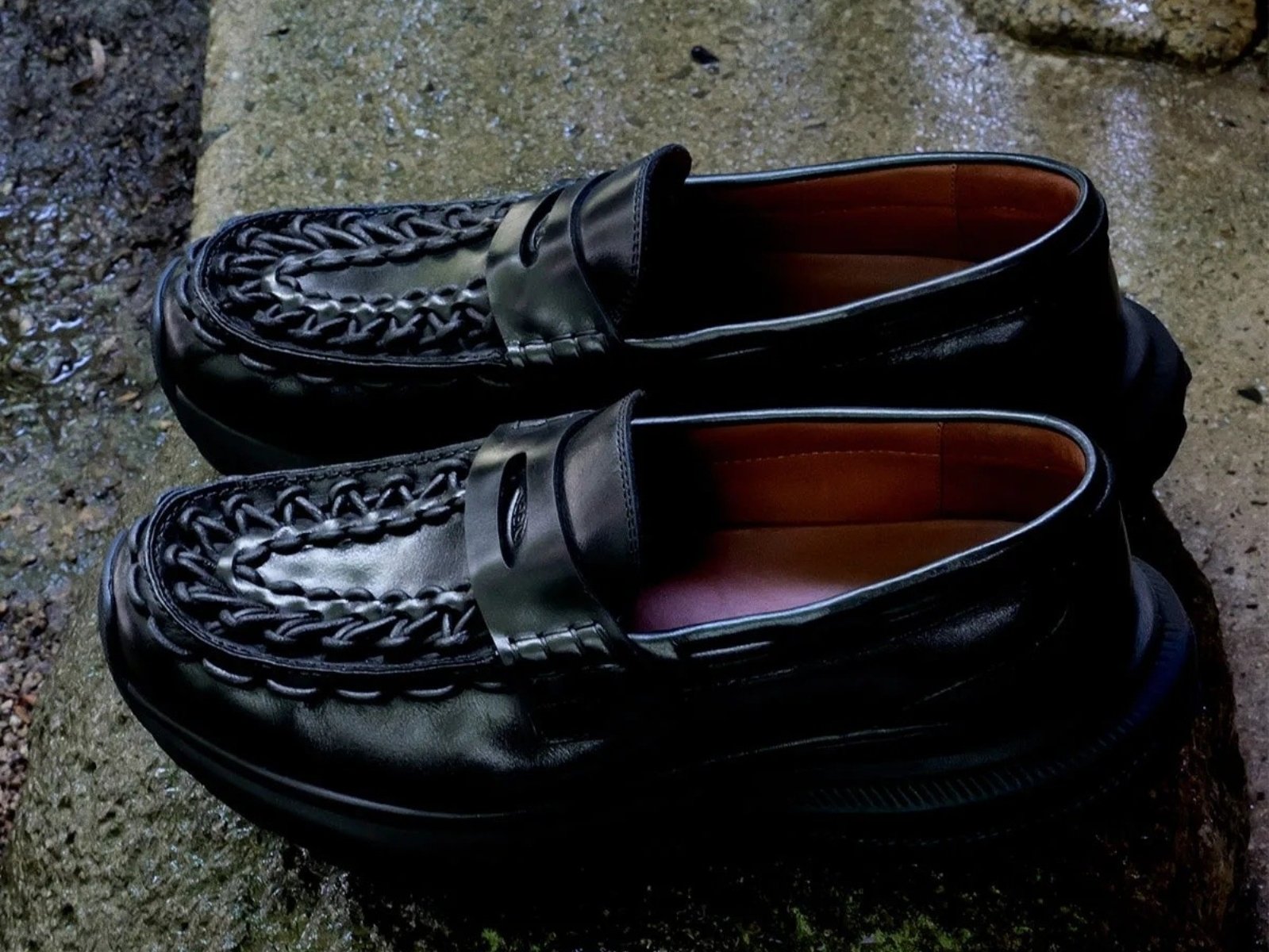 KEEN UNEEK Loafer WK X 運動樂福鞋發售情報一覽！戶外編織鞋也能有滿滿正裝感！