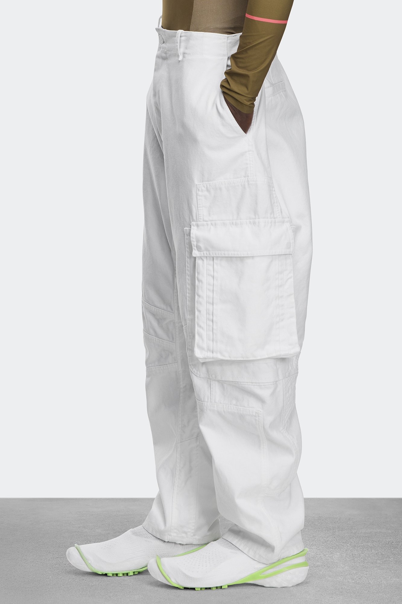 SEVENTEEN Hoshi 入伍前聯手 CANADA GOOSE!詮釋全新 Snow Goose 系列!