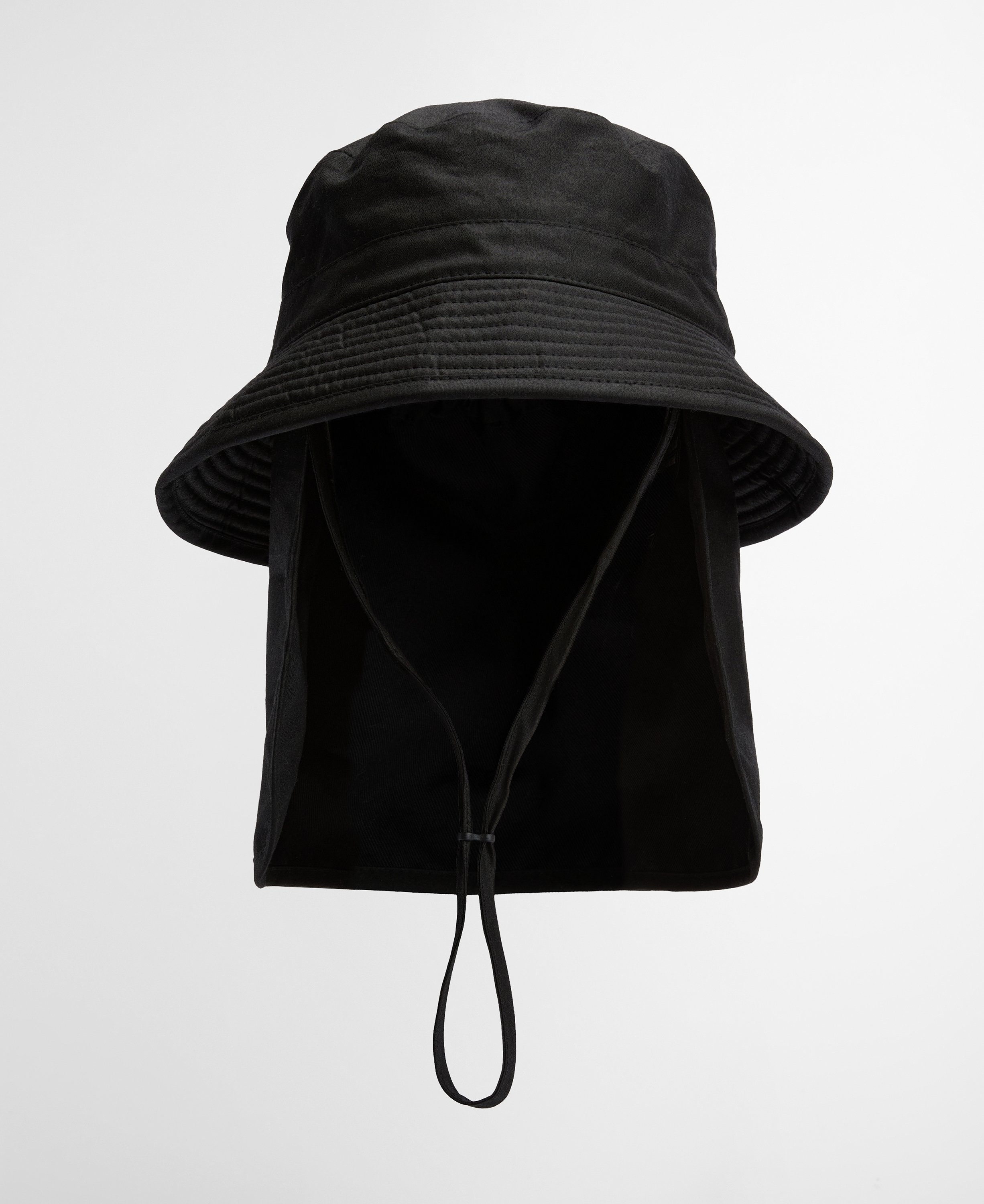 Barbour攜手Kaptain Sunshine推出AW25聯名系列