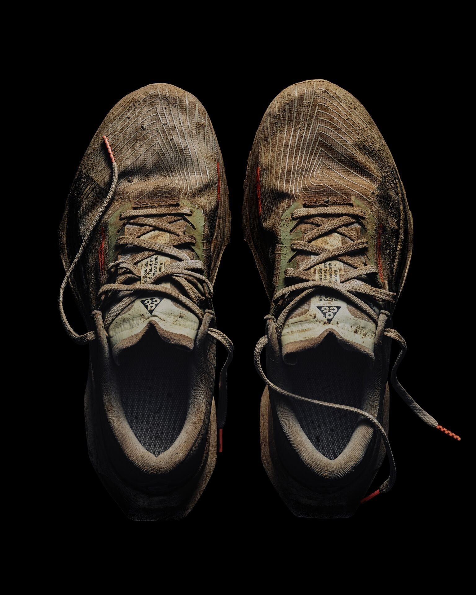 Nike ACG Ultrafly 全地形超級跑鞋正式登場!三大頂尖科技、累積 3 萬英里測試⋯亮點一次看!