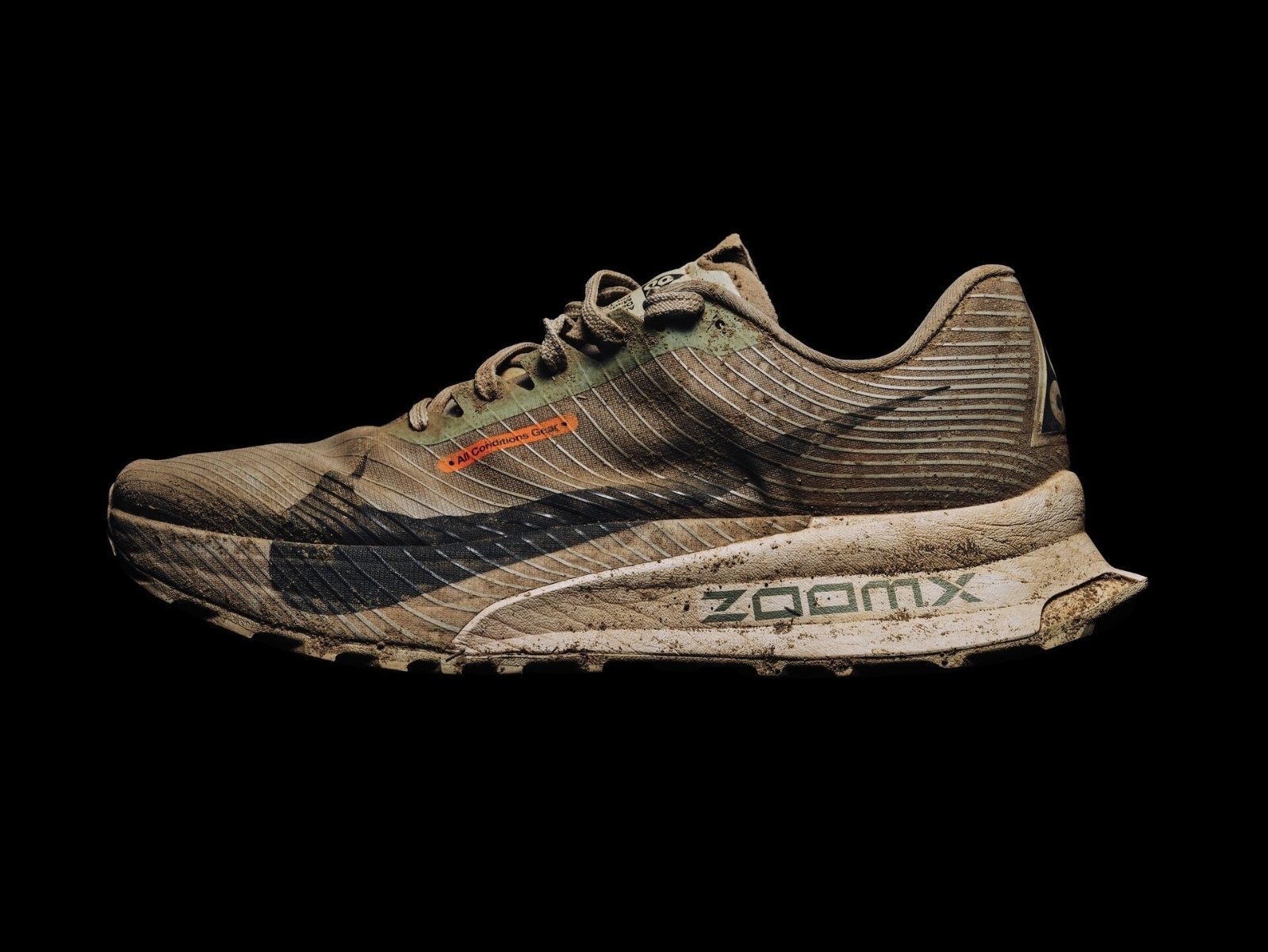 Nike ACG Ultrafly 全地形超級跑鞋正式登場！三大頂尖科技、累積 3 萬英里測試⋯亮點一次看！