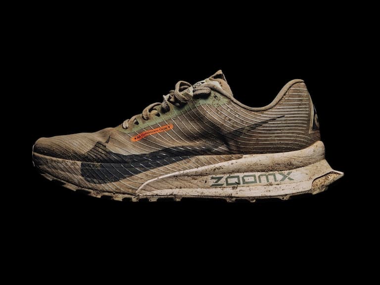 Nike ACG Ultrafly 全地形超級跑鞋正式登場！三大頂尖科技、累積 3 萬英里測試⋯亮點一次看！