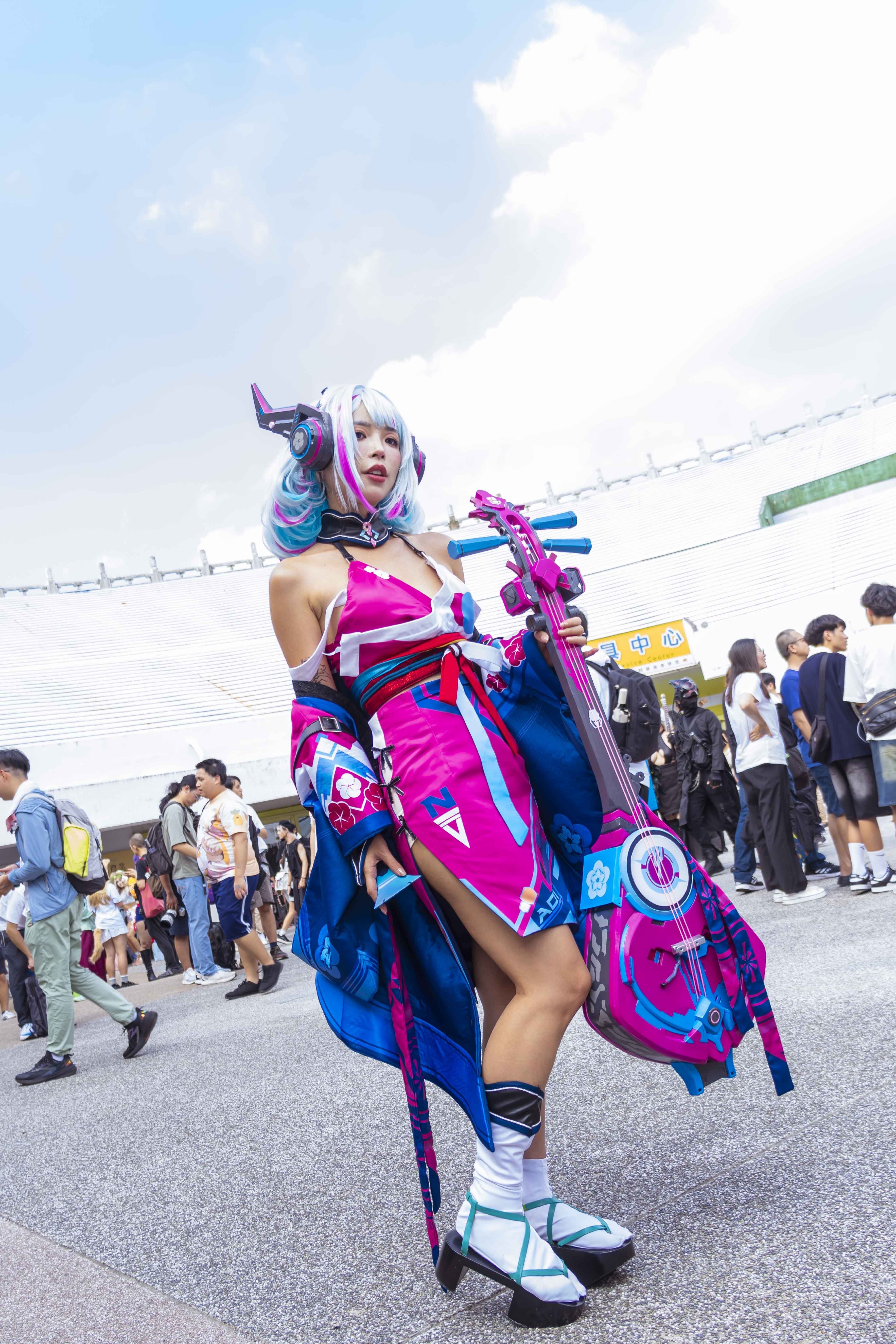開拓動漫祭／不只人氣 Coser 齊聚，更驚見知名 YouTuber！「一隻阿圓」扮演的最新虛擬偶像到底是誰？
