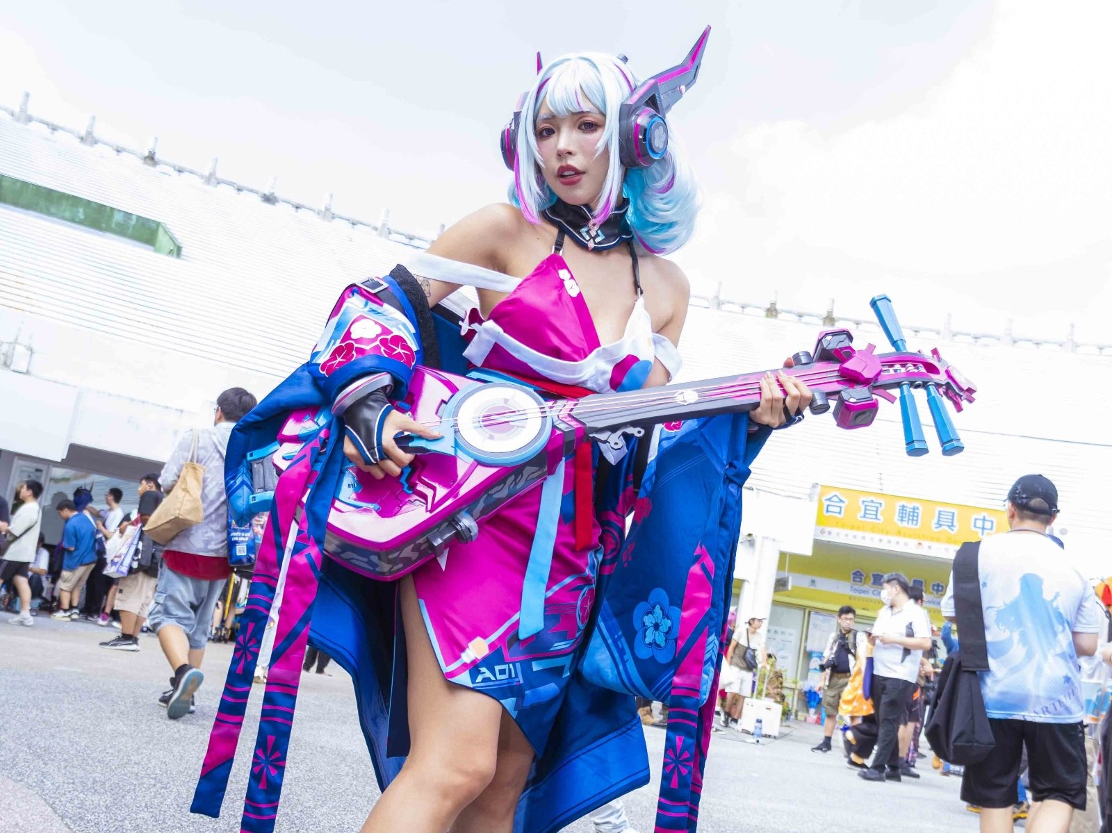 開拓動漫祭／不只人氣 Coser 齊聚，更驚見知名 YouTuber！「一隻阿圓」扮演的最新虛擬偶像到底是誰？