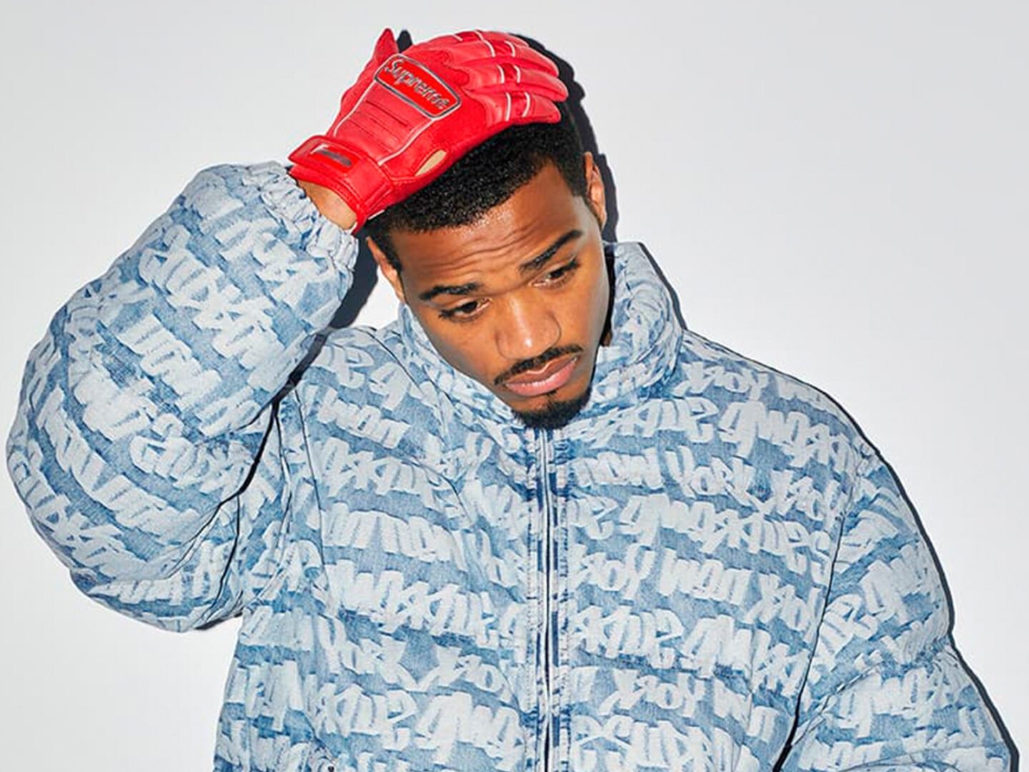 Tyshawn Jones 穿 Supreme 就能月入 250 萬!被無故終止合約控告求償 8 億!