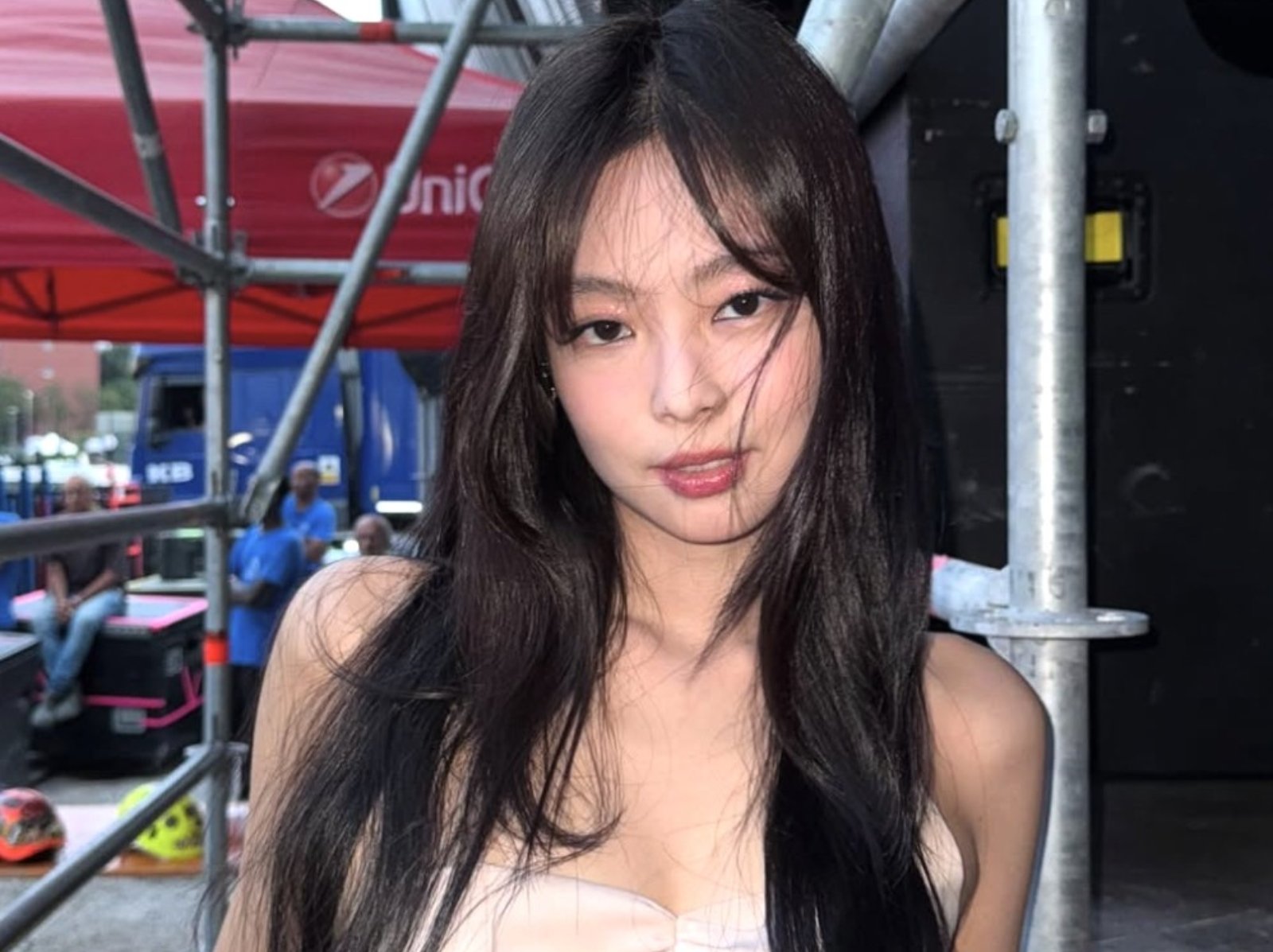 BLACKPINK Jennie 獲美國唱片業協會 3 大金獎，創下 K-POP Solo 歌手最佳紀錄！