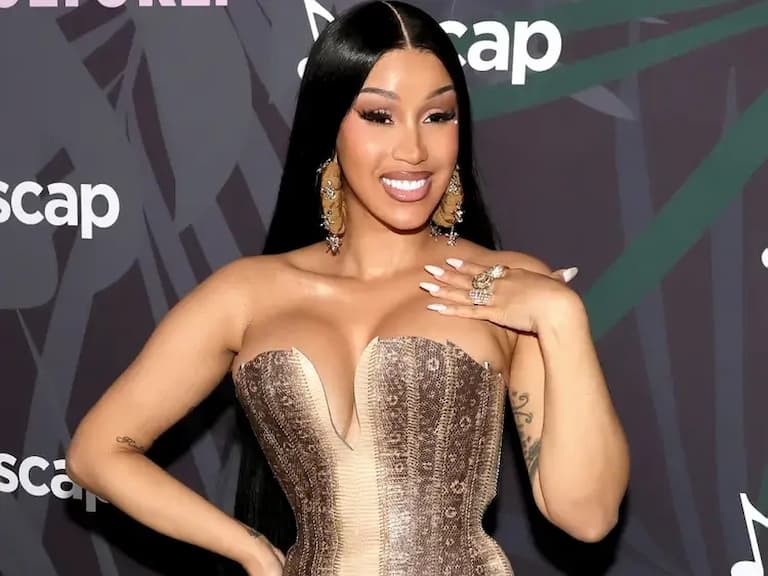 Cardi B 遭控施暴 7.8 億官司勝訴！法院外嗆聲：「別以為我會隨便和解！」