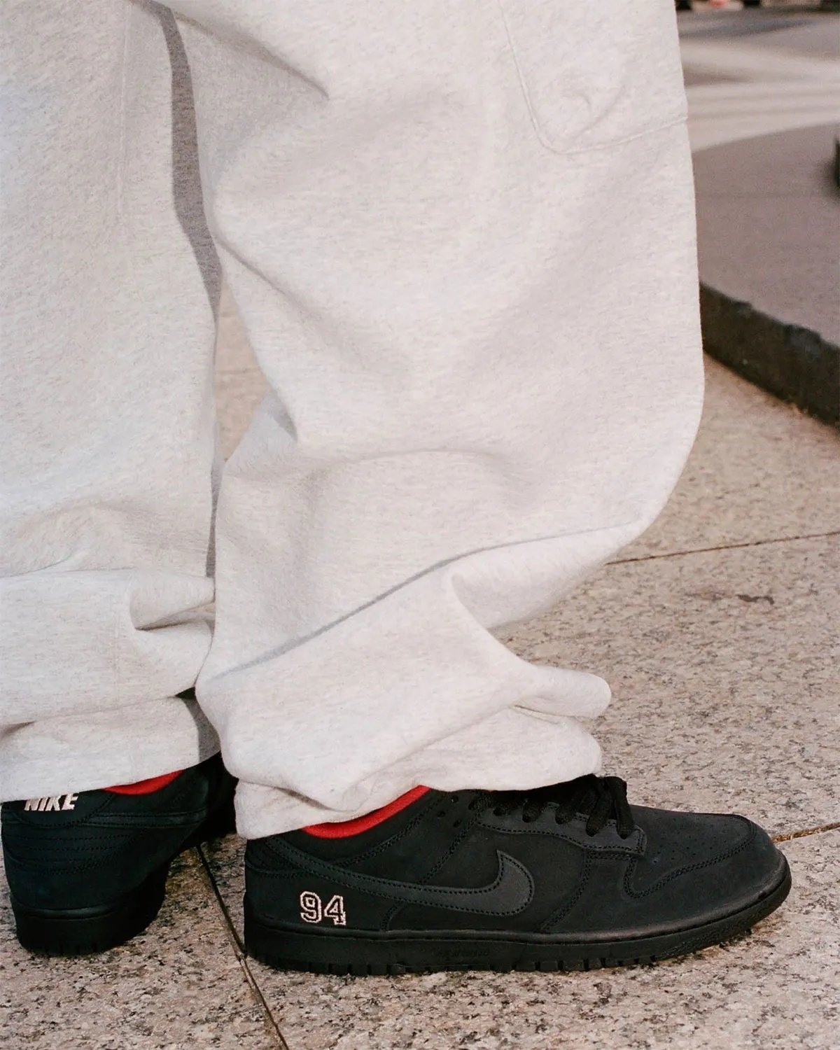 Supreme x Nike SB Dunk Low 發售情報整理!5 款配色帥到想一次全包!