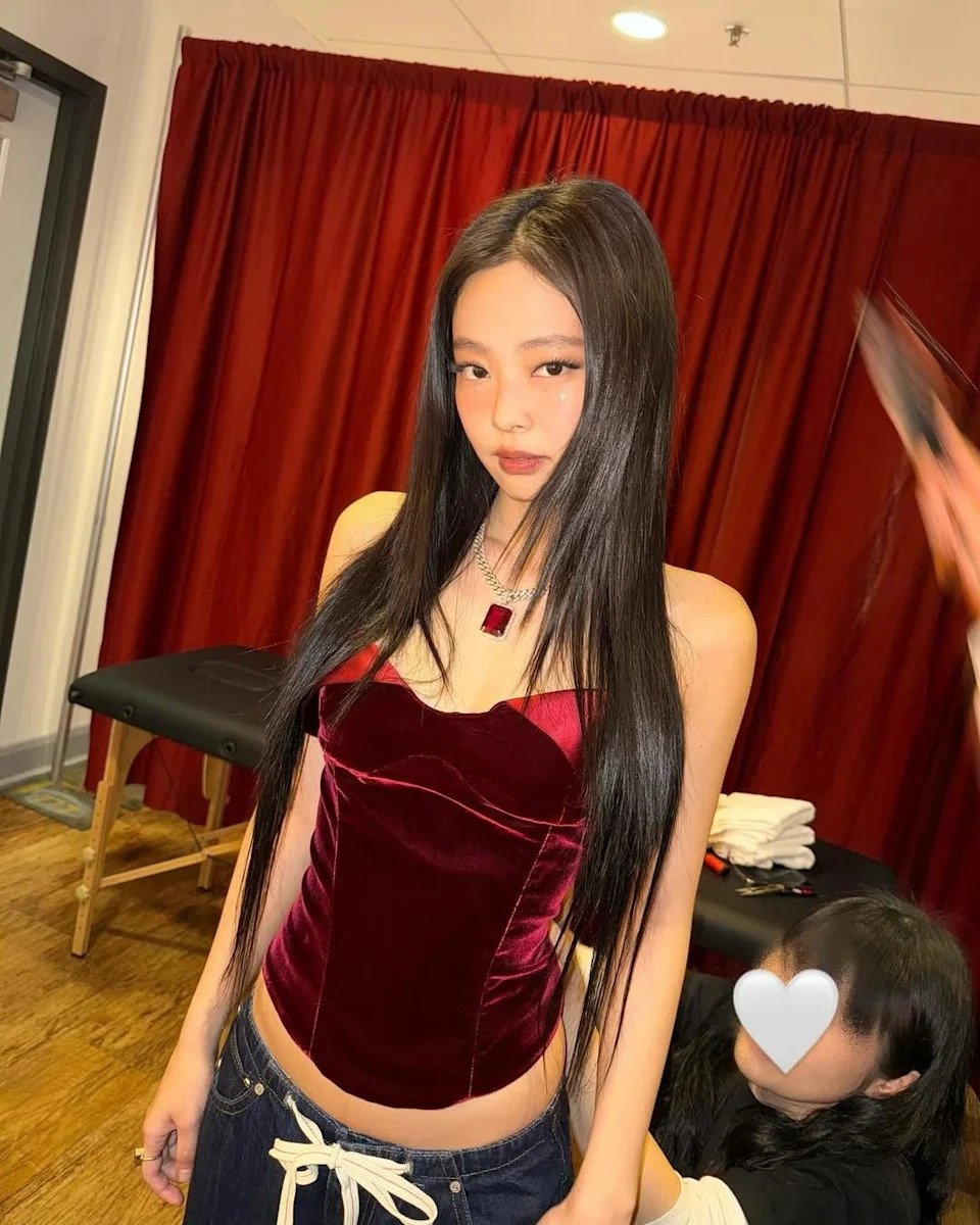 BLACKPINK Jennie 公司搬進市值 450 億大樓！巨額租金曝光引熱議！