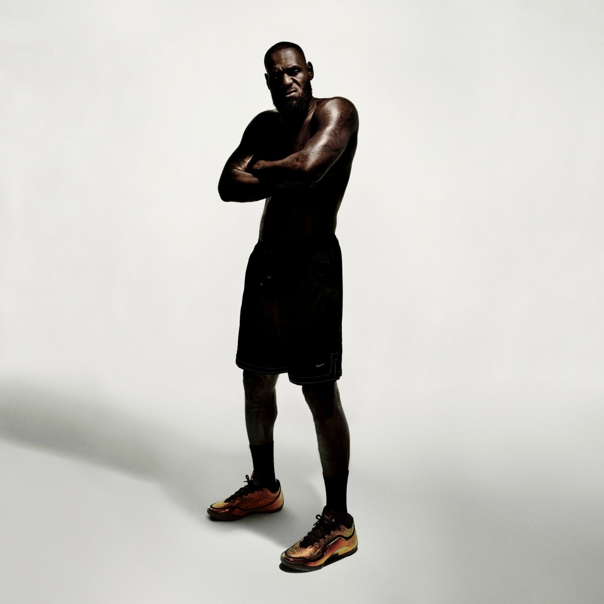 Nike LeBron 23 正式發表「球鞋完整解析」一覽!23 個配色致敬詹皇「FOREVER KING」傳奇生涯!