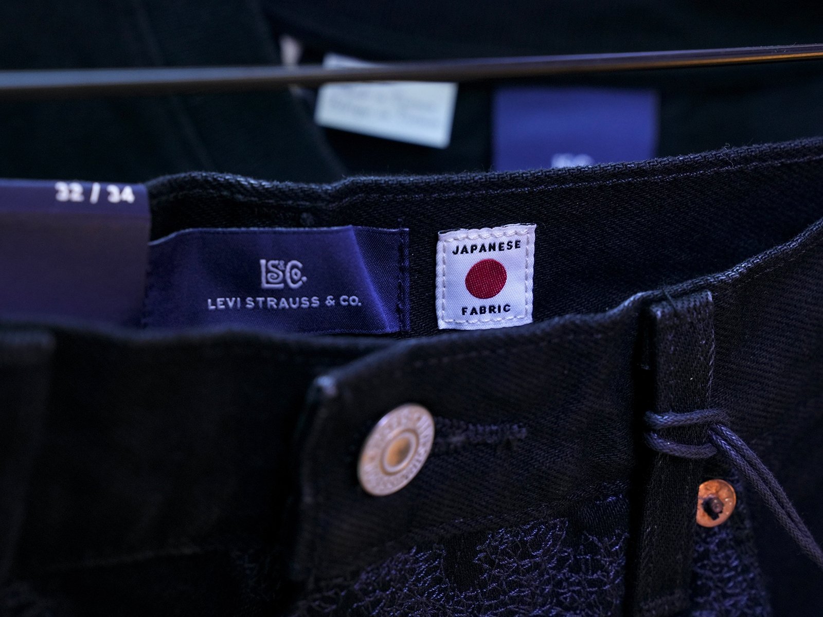 致敬日製頂級工藝!Levi’s® 揭開 Blue Tab™ 藍標支線秋冬季度新品