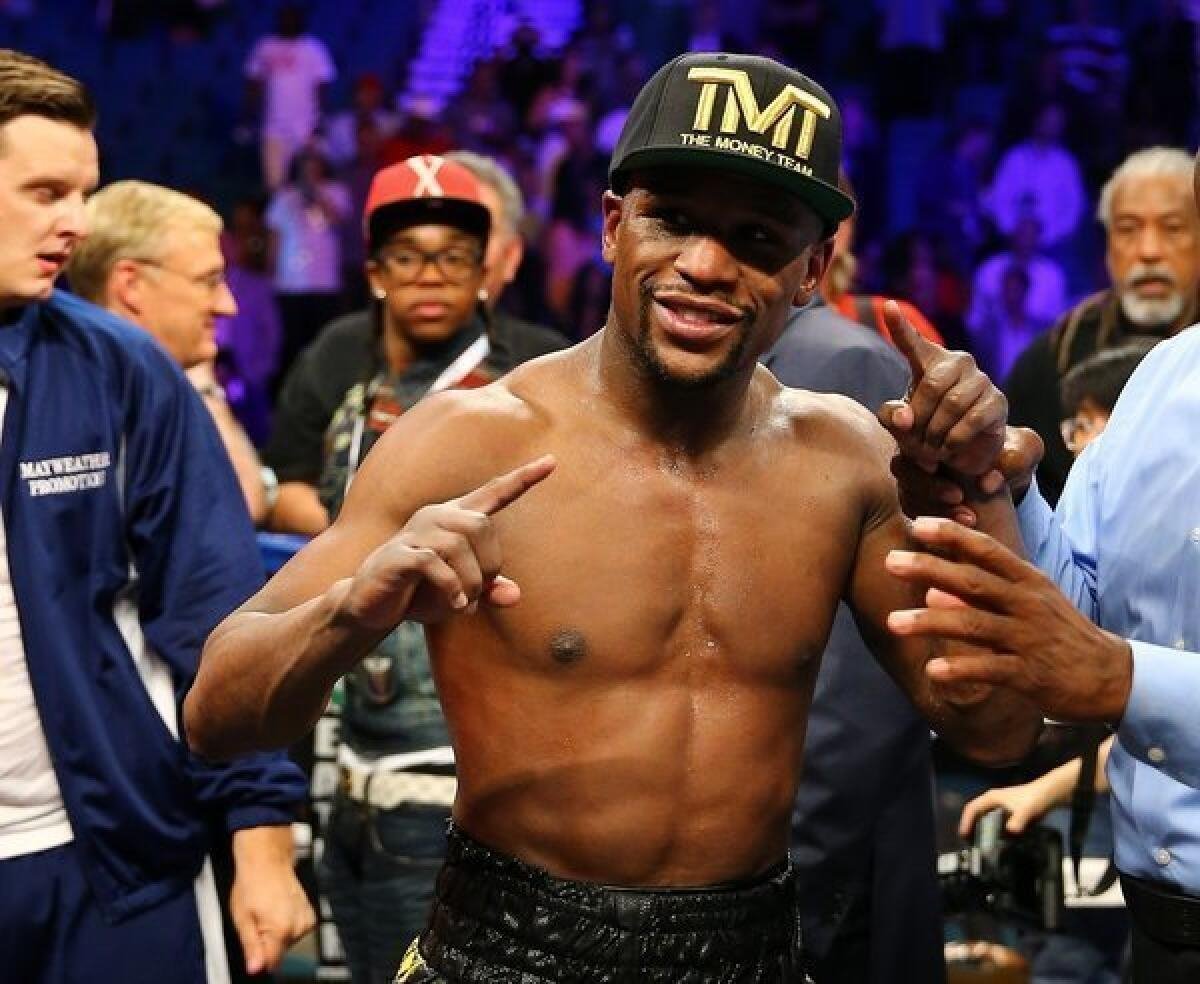 拳王泰森、梅威瑟「傳奇之戰」確定 2026 年重磅開打！Tyson 放狠話「他的健康有威脅了！」