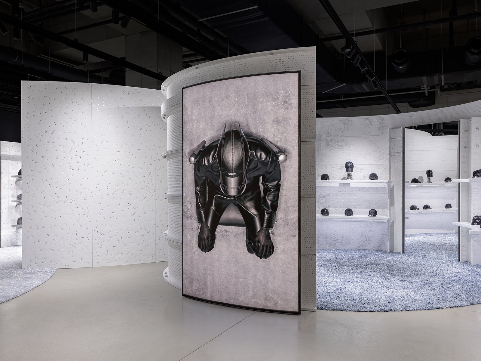 GENTLE MONSTER 實驗性零售空間 HAUS NOWHERE SEOUL 正式開幕 / 五大品牌帶來全新靈感與感官共鳴