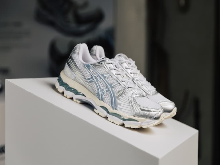 ASICS GEL-KAYANO 12.1 正式發表！兩大經典跑鞋元素結合、六色齊發輕鬆穿搭！