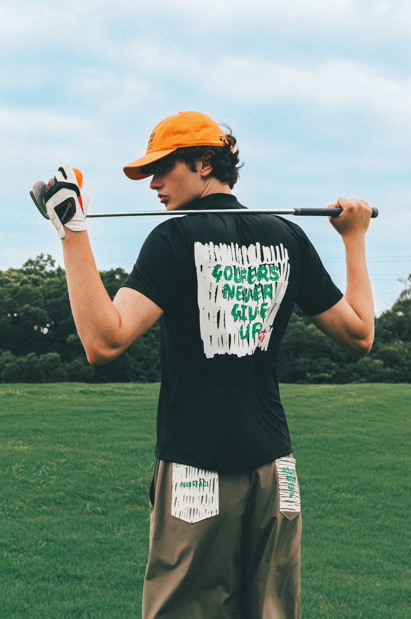 PHANTACI × TaylorMade 跨界合作， 9 月登場高爾夫主題系列「GOLFERS NEVER GIVE UP」
